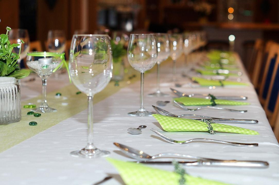 Trento: ok a Cresime e Comunioni dentro ai ristoranti in caso di maltempo