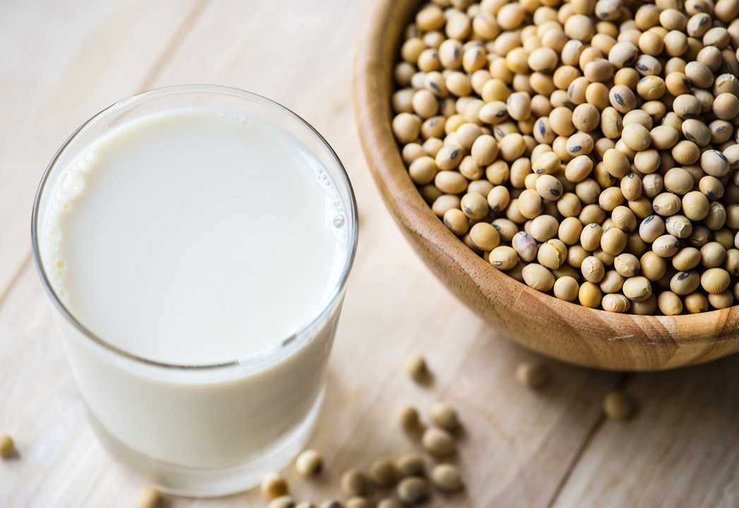 Cibi vegan in crescita: il 50% degli ordini delivery contiene sostituti di latte e uova