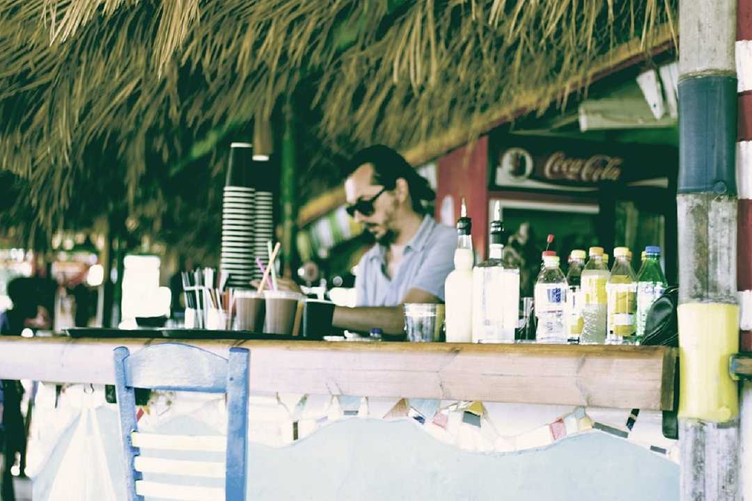 Sardegna: l’idea dei bar in spiaggia tutto l’anno bocciata dalla Corte costituzionale