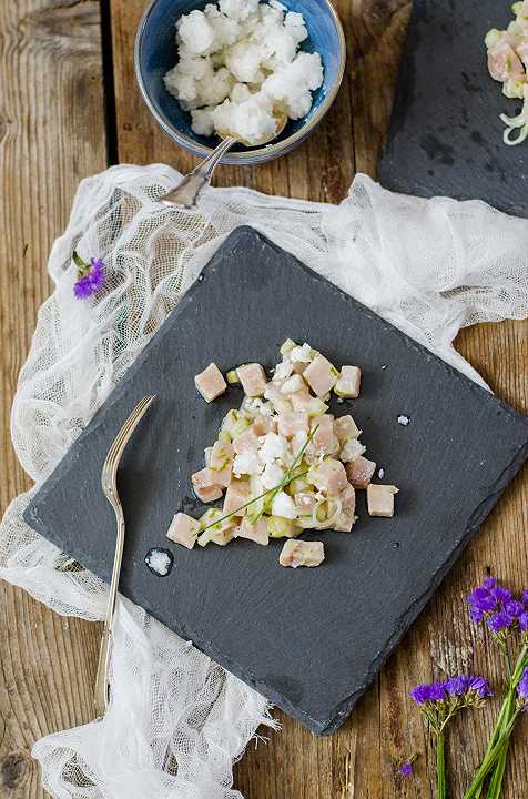 Tartare di pesce spada con cocco