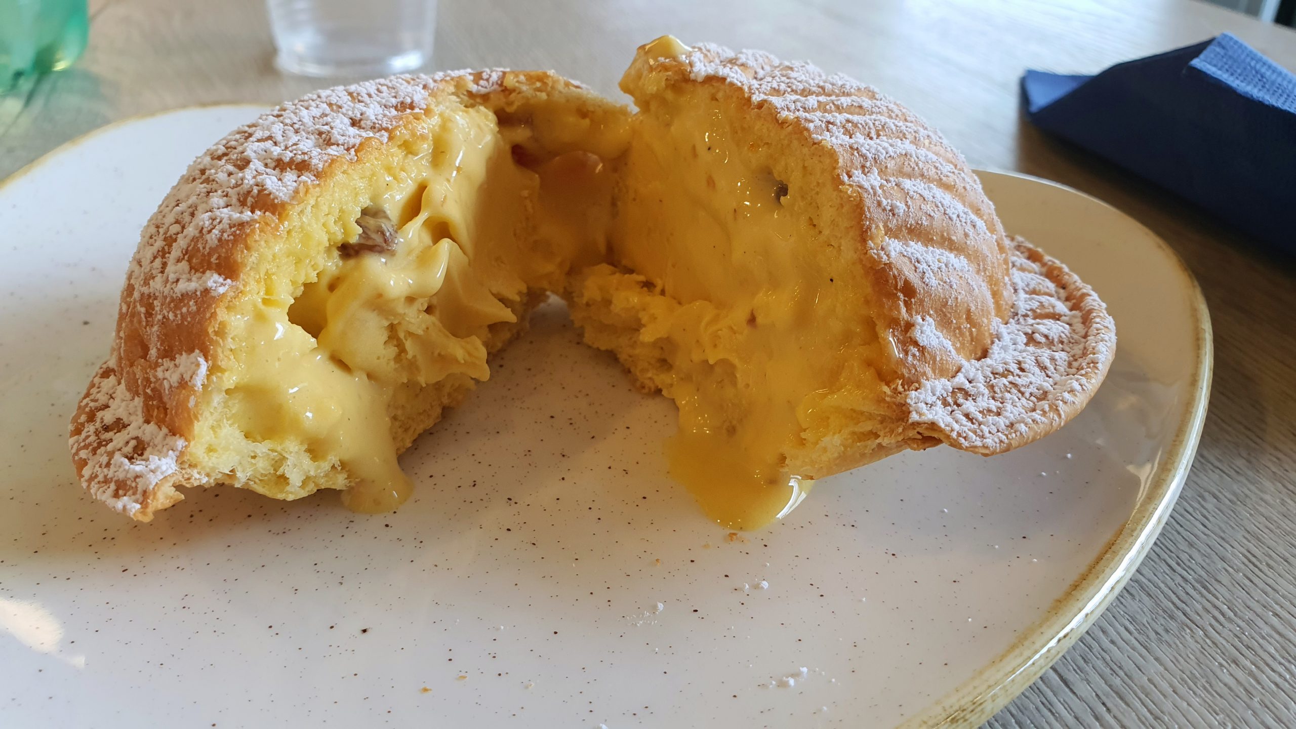 Tiri Bakery e Caffè, briolato interno