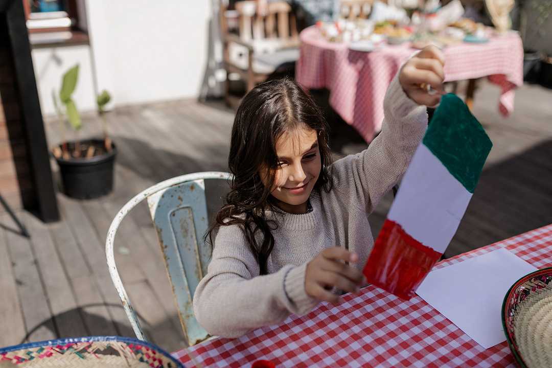 Roma, ristorante vieta l’ingresso a bambini e animali: “Rovinano l’atmosfera”