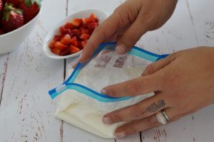 ingredienti del gelato in un saccherro
