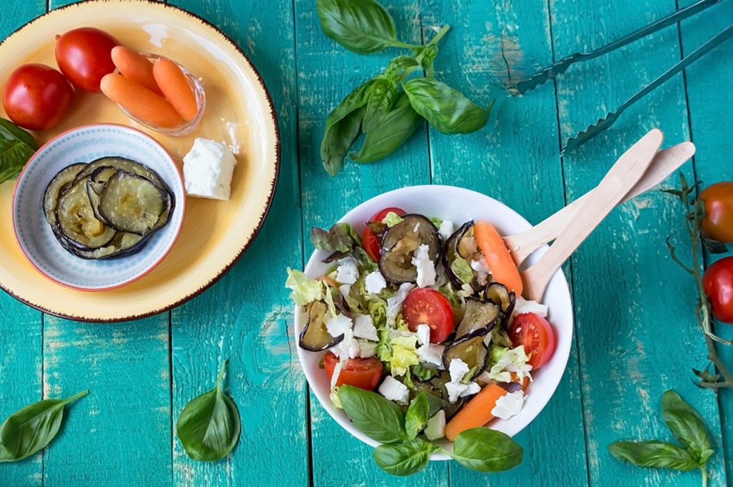 insalata melanzane pomodori e feta