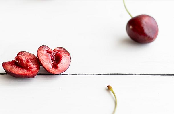 Come riutilizzare i noccioli di ciliegia in cucina