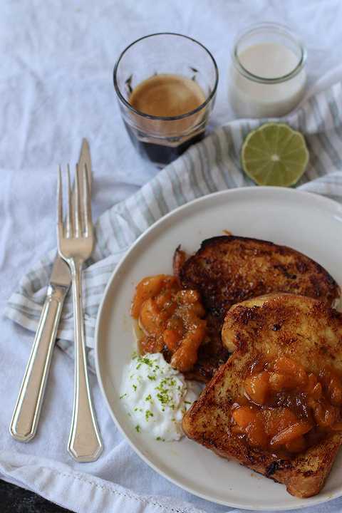 Pain Perdu francese alle albicocche