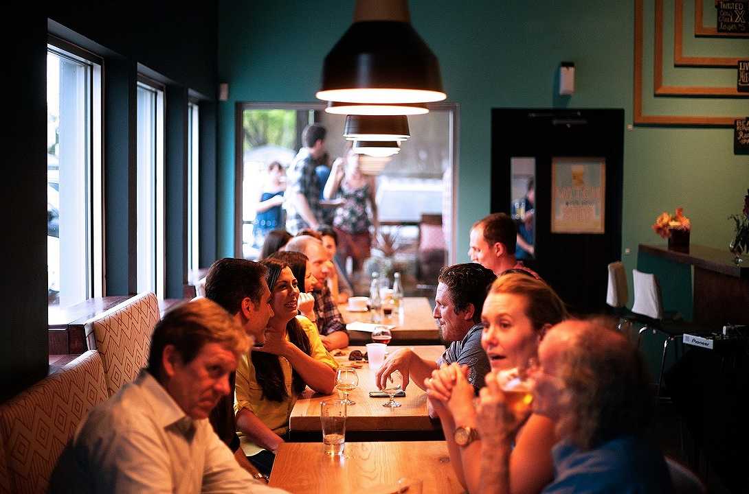 Green Pass obbligatorio per bar e ristoranti dal 26 luglio: domani il nuovo Decreto Covid