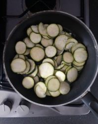 zucchine in padella