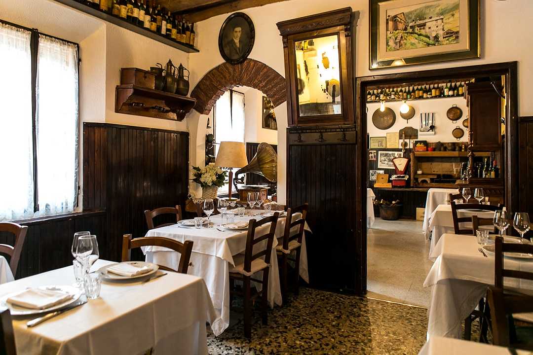 Antica Osteria del Mirasole a San Giovanni in Persiceto, recensione: riconsiderate i tortellini alla panna