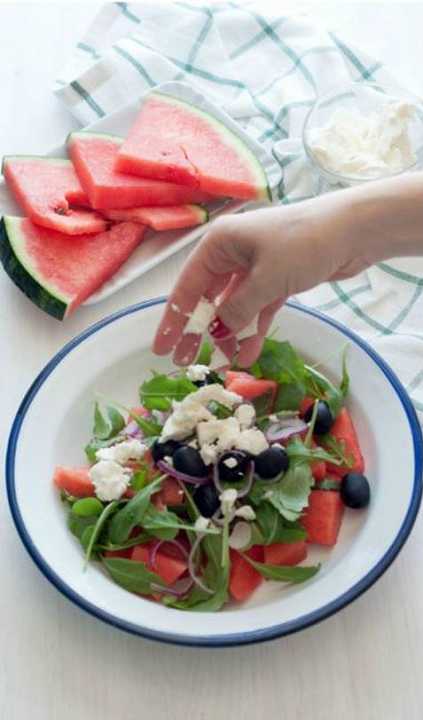 Insalata di anguria, rucola e feta