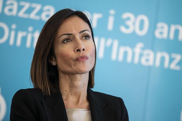 Mara Carfagna: “Sì al green pass, ma non per bar e ristoranti”