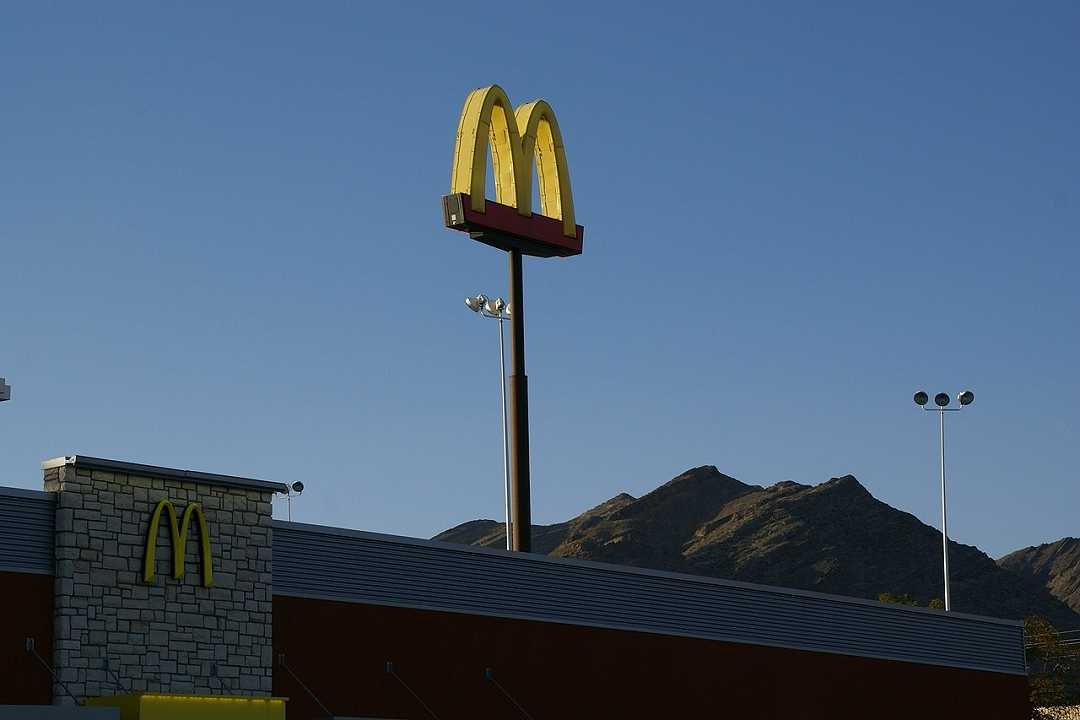McDonald’s USA verso la chiusura degli spazi interni a causa della variante Delta