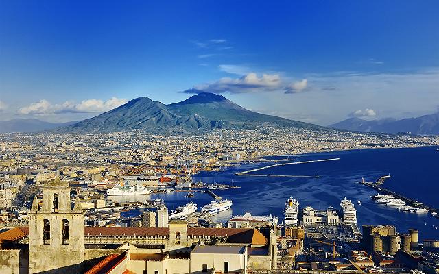 Napoli, apre la pizzeria dell’attore di Un Posto al Sole Patrizio Rispo