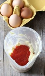 aggiunta di pomodoro alla maionese