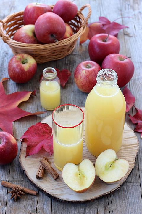 Succo di mela fatto in casa: ricetta, usi e consigli - Melarossa