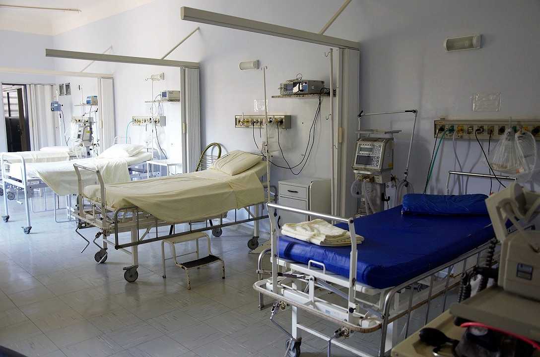 Ospedale di Modena: topo morto fra i pasti del reparto oncologico