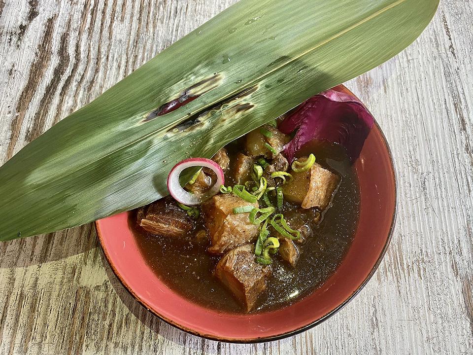 Pork Adobo, la ricetta del maiale marinato delle Filippine