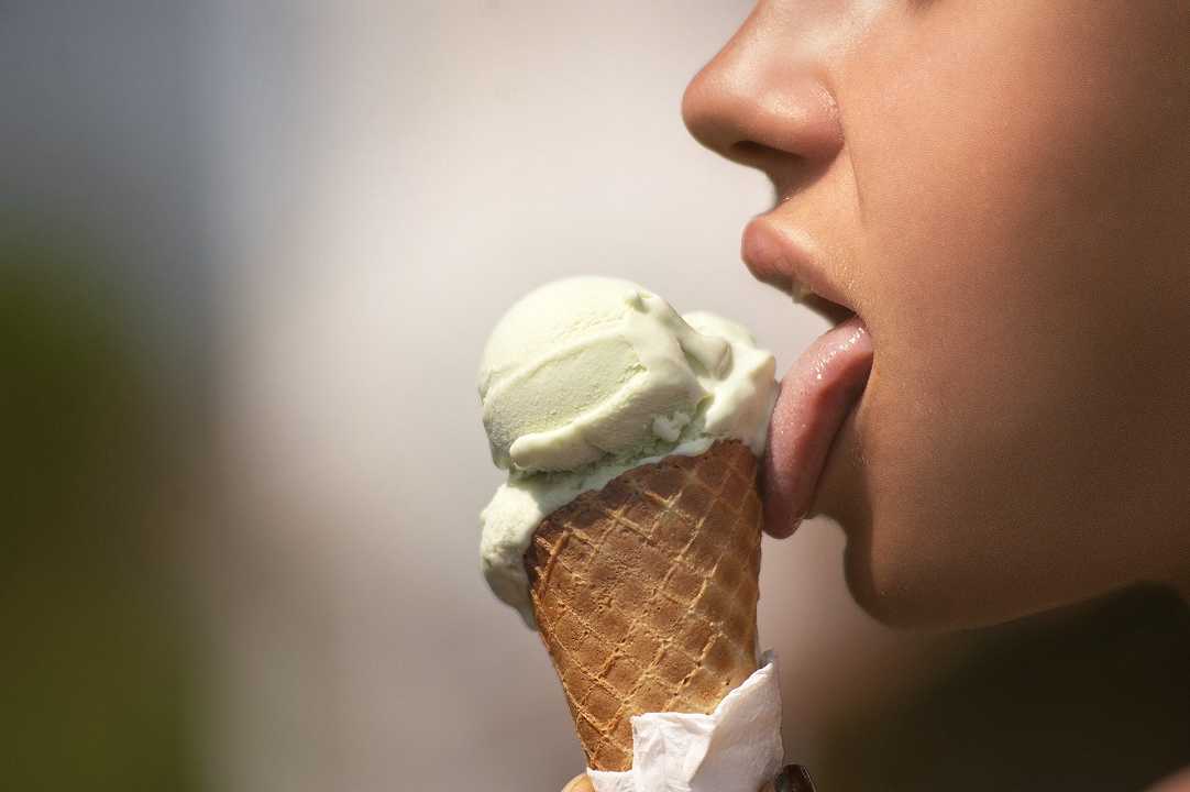 Consumi, il caldo intenso fa balzare le vendite di dolci freschi (+72,6%) e integratori (+35,1%)