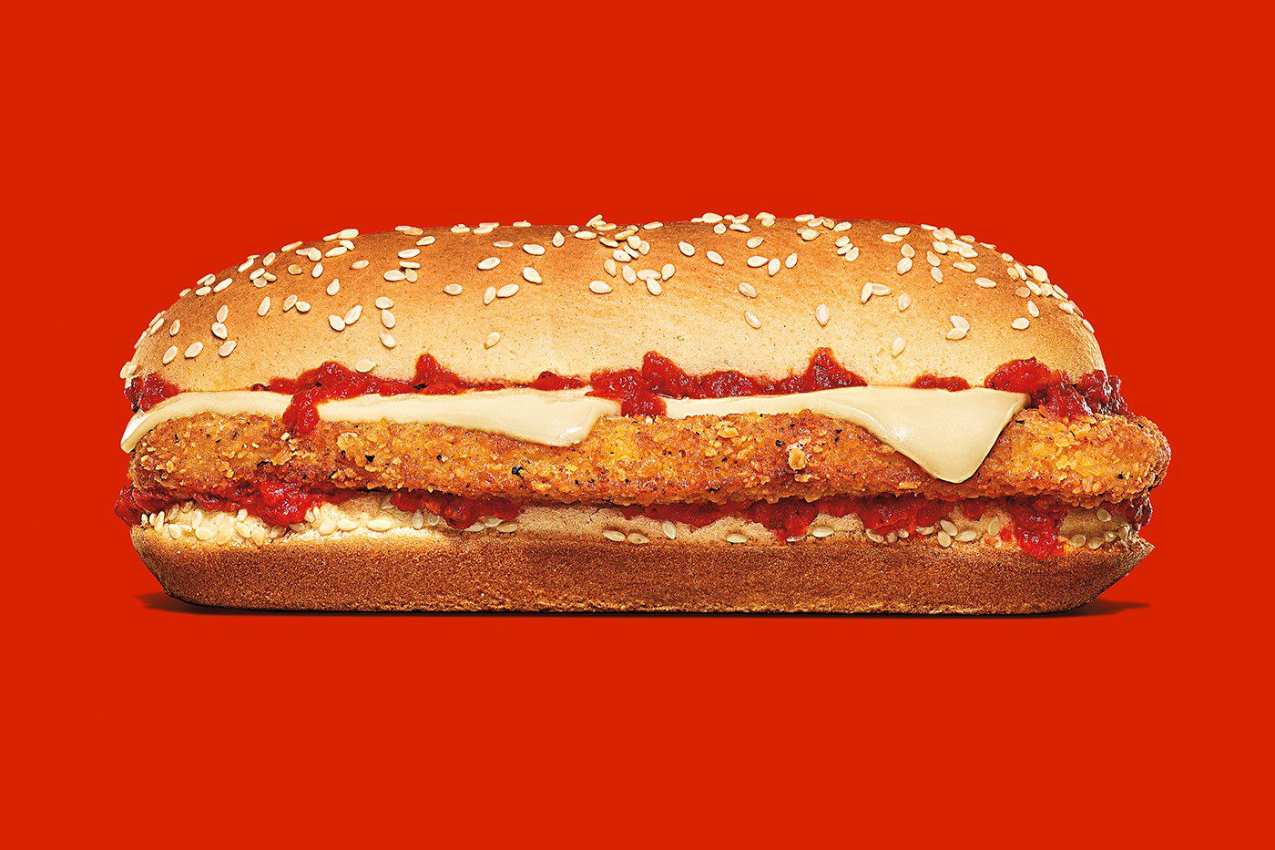 Burger King annuncia il ritorno dell'improbabile Italian Chicken Sandwich Burger King annuncia il ritorno dell'improbabile Italian Chicken Sandwich