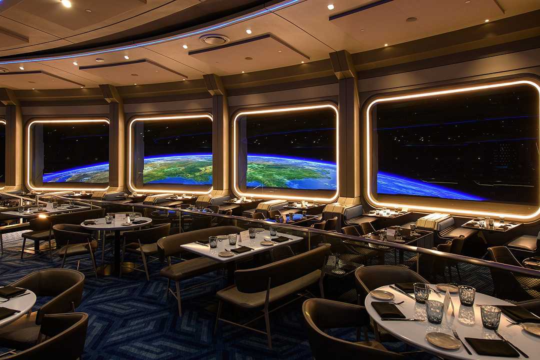 Space 220, il ristorante di Disney World che simula una cena nello spazio
