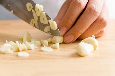 Affettate l'aglio