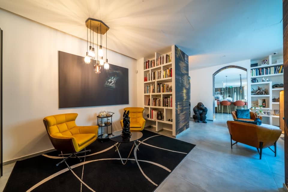 Felix Lo Basso home & restaurant