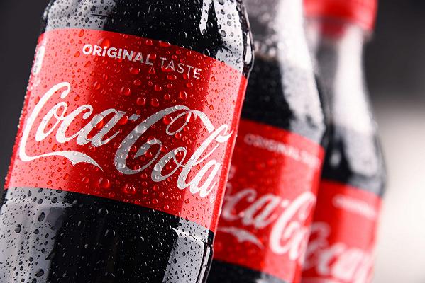 Coca Cola brandizza l’edificio più alto del mondo