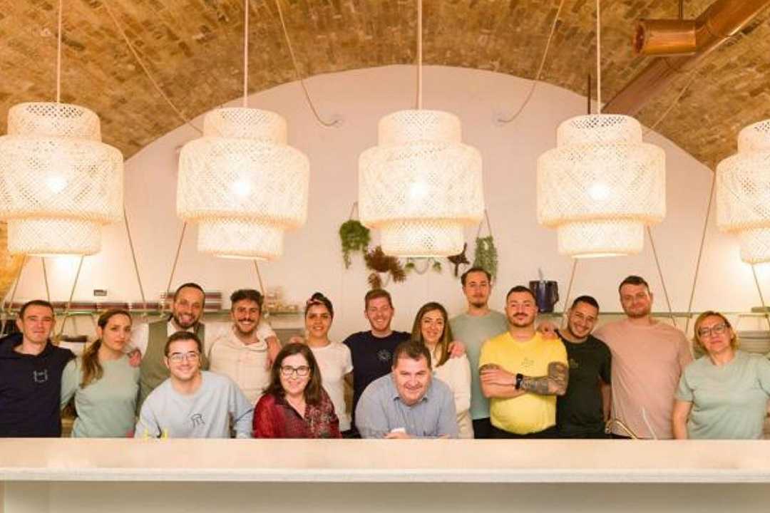 Chef Luca Abbruzzino apre Brezza, un fish bar a Soverato
