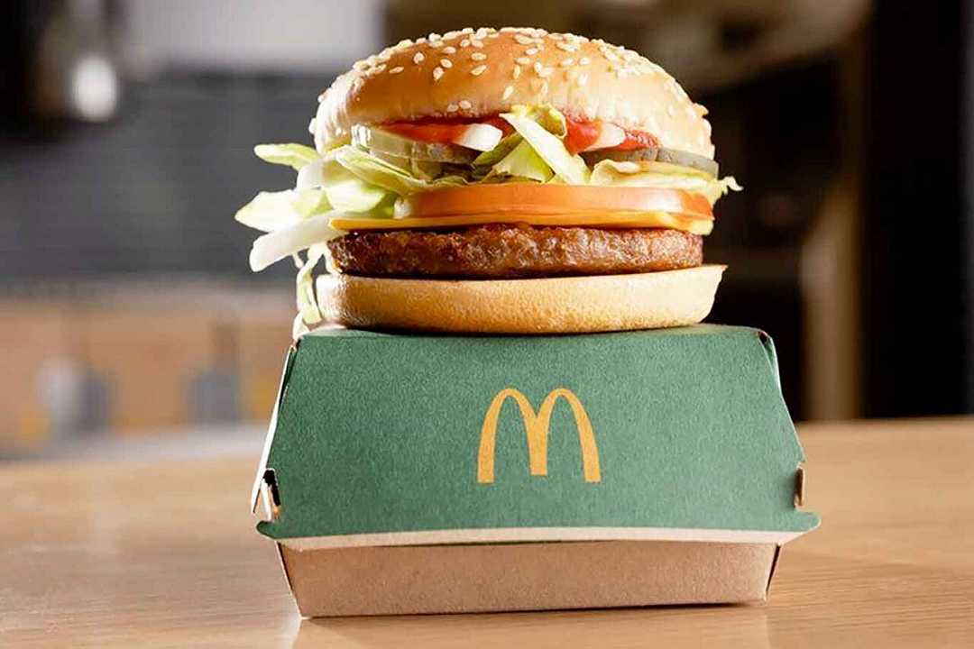 McDonald’s: l’hamburger veg McPlant di Beyond Meat è andato anche meglio delle previsioni
