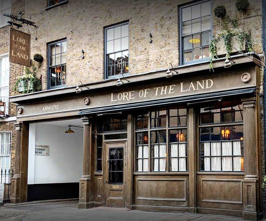 Londra: il pub di Guy Ritchie è andato di nuovo a fuoco