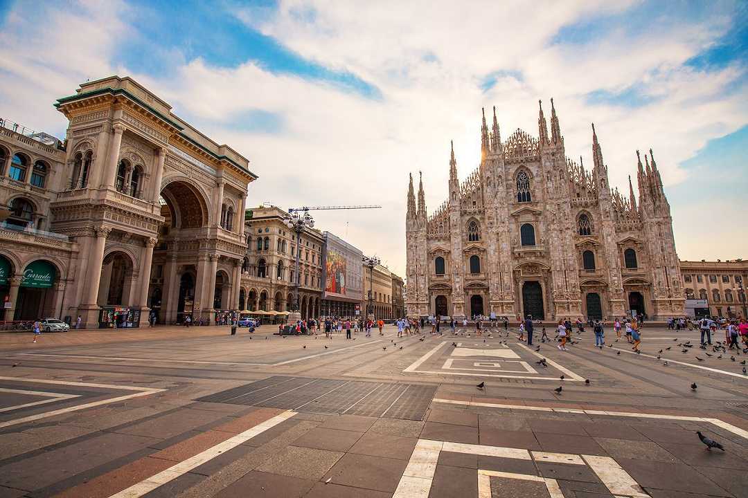 Perché la mafia investe nella ristorazione proprio a Milano