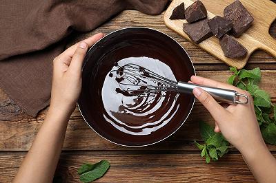 Decorate col cioccolato fuso