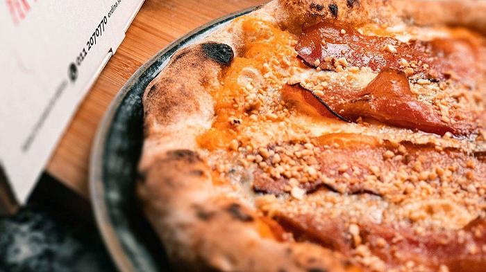 Pizzeria Don Ciccio, recensione: una luce nella periferia di Torino