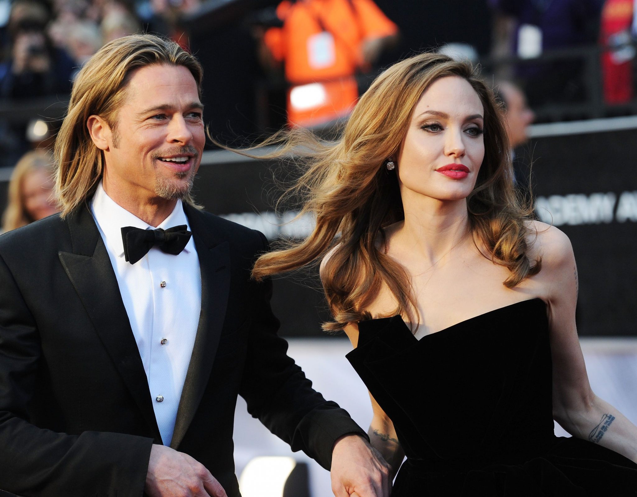 Brad-Pitt-fa-causa-ad-Angelina-Jolie-per-i-vigneti-di-Chateau-Miraval