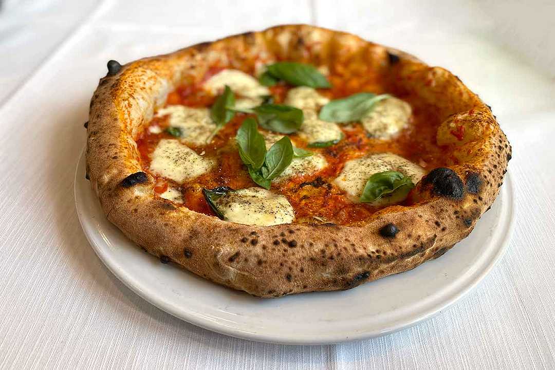 Angelo Pezzella –  Pizzeria con Cucina, Roma