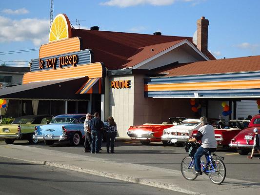 Ristorante rimuove la “Poutine” dal suo menu in solidarietà con l’Ucraina