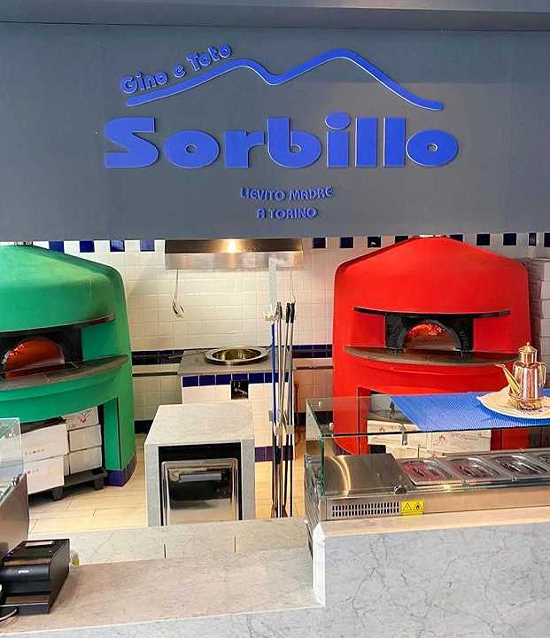 Gino Sorbillo apre una pizzeria a Torino, la ventesima con il suo nome