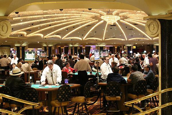 Las Vegas: casinò serve prodotti chimici al posto della birra, risarcimento da 8 milioni di dollari