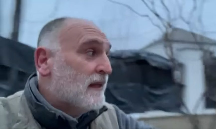 Chef José Andrés ha servito più di 1 milione di pasti ai rifugiati ucraini