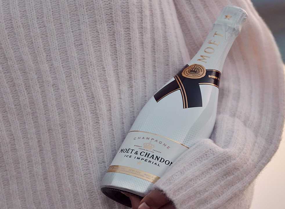 Champagne Moet & Chandon: bottiglie contaminate da Ecstasy, 1 morto e 11 ricoverati