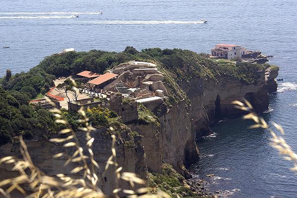 Posillipo: l’ex Funivia diventa un ristorante gourmet