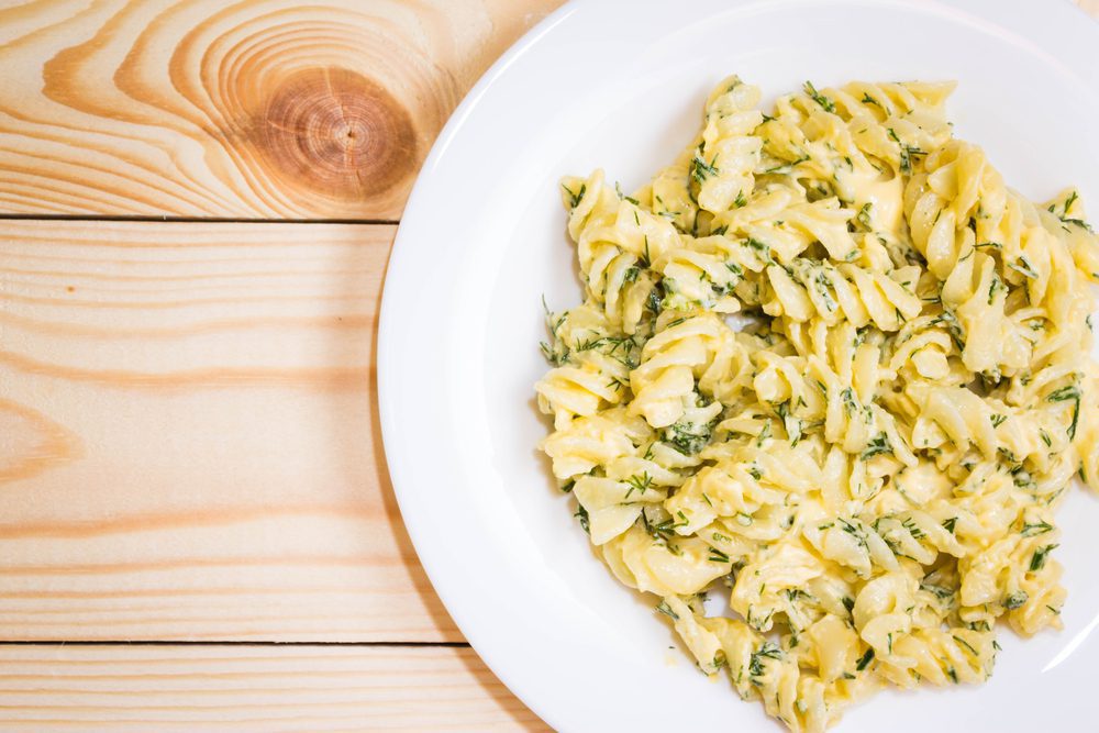 Pasta con agretti e ricotta