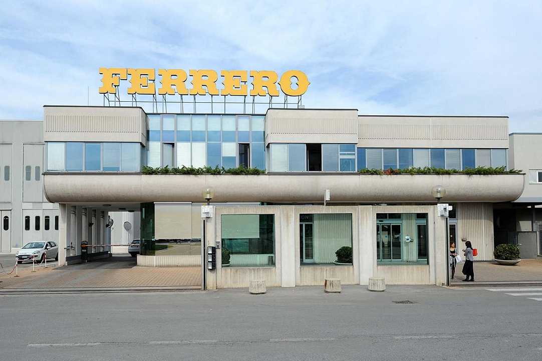 Ferrero, salmonella nei Kinder: chiuso lo stabilimento belga di Arlon