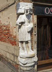 La statua di sior Rioba in Campo dei Mori.