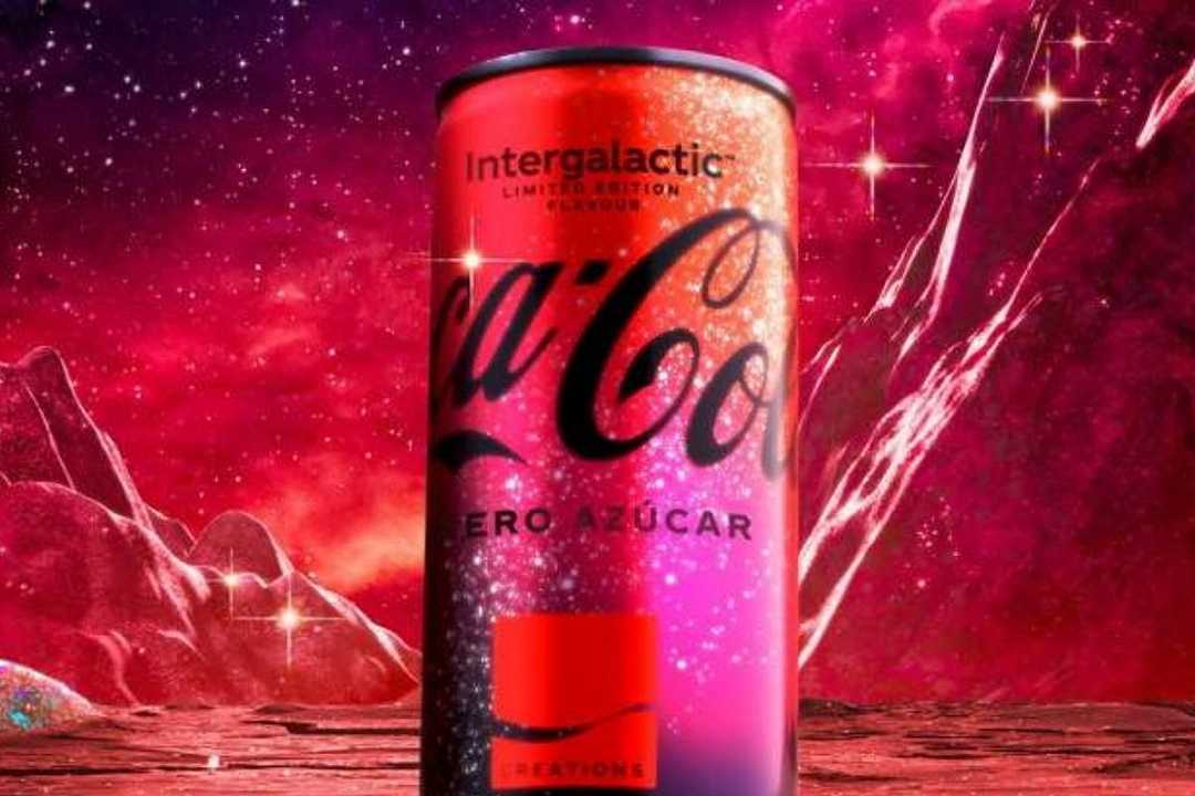 Coca Cola lancia il gusto “intergalattico” (qualsiasi cosa significhi)