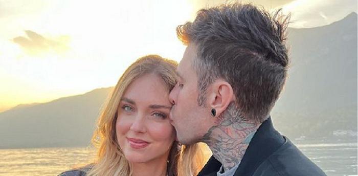 Fedez e Chiara Ferragni: brindisi con i medicinali per la prima cena fuori