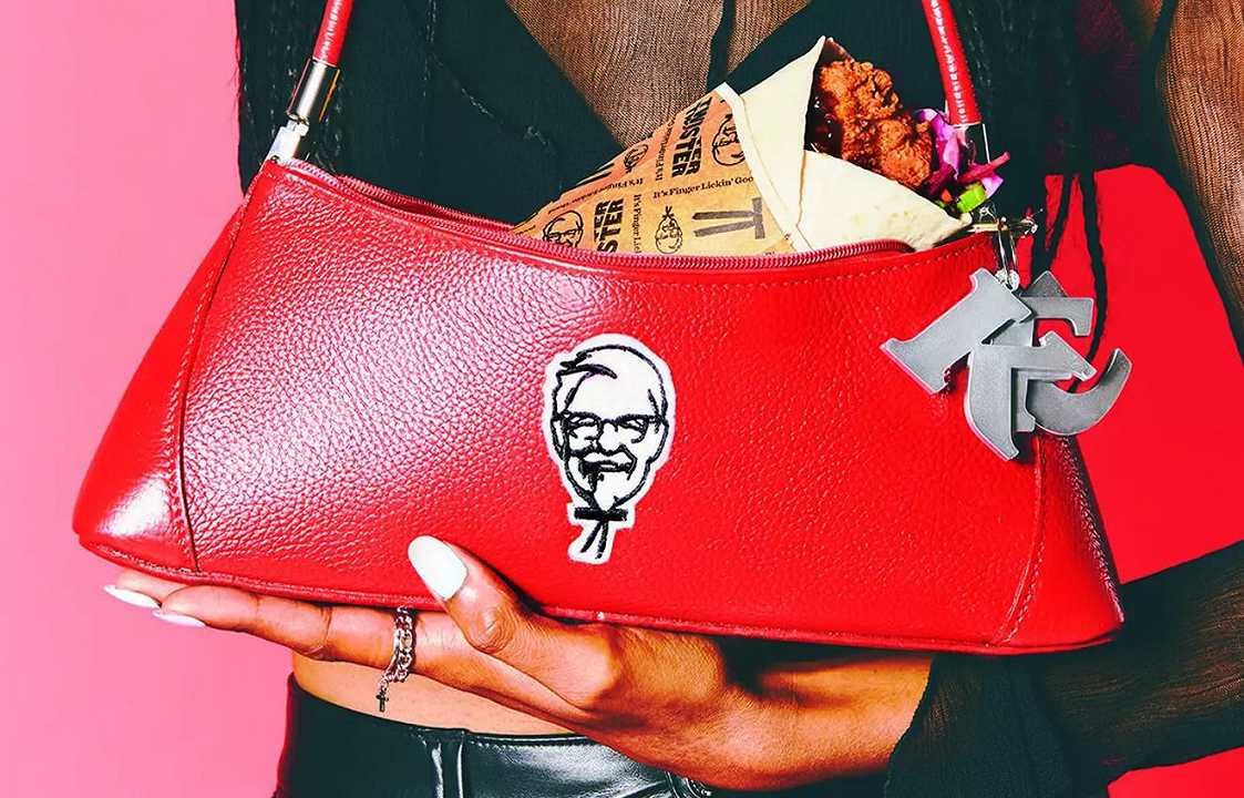 KFC lancia una borsa che costa 235 euro (ma il ricavato andrà in beneficenza)