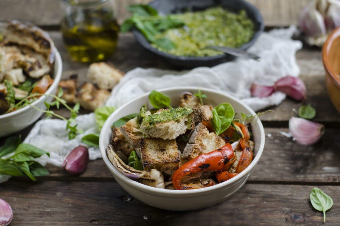 pane grigliato con verdure