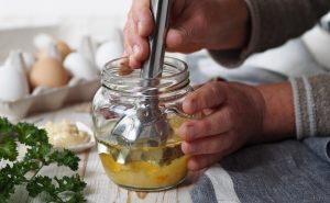 frullatore a immersione per la maionese