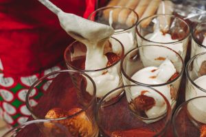 bicchierini in cui si aggiunge la crema al mascarpone